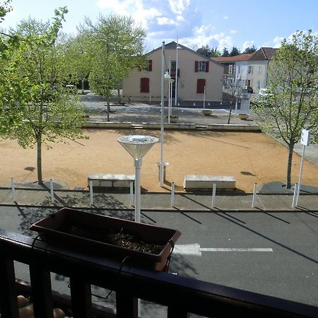 Hotel Bar Des Arenes Pontonx-sur-l'Adour Exterior photo