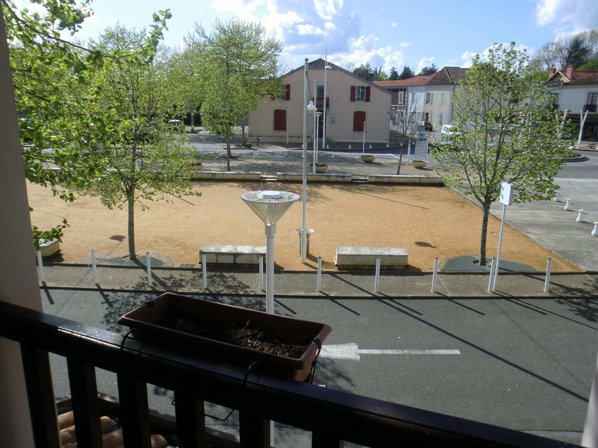 Hotel Bar Des Arenes Pontonx-sur-l'Adour Exterior photo